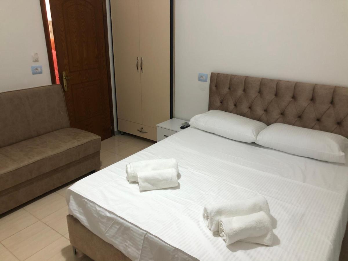 Guest house Elton Tafa *